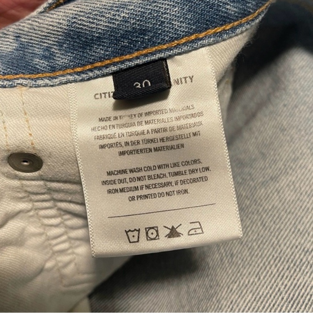 Citizens of Humanity Ayla Jean. Size 30. Worn once. - Picture 6 of 7